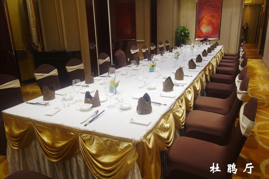 Lanzhou Legend Hotel Bagian luar foto